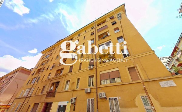 appartamento in vendita a Roma in zona Prenestino-Labicano