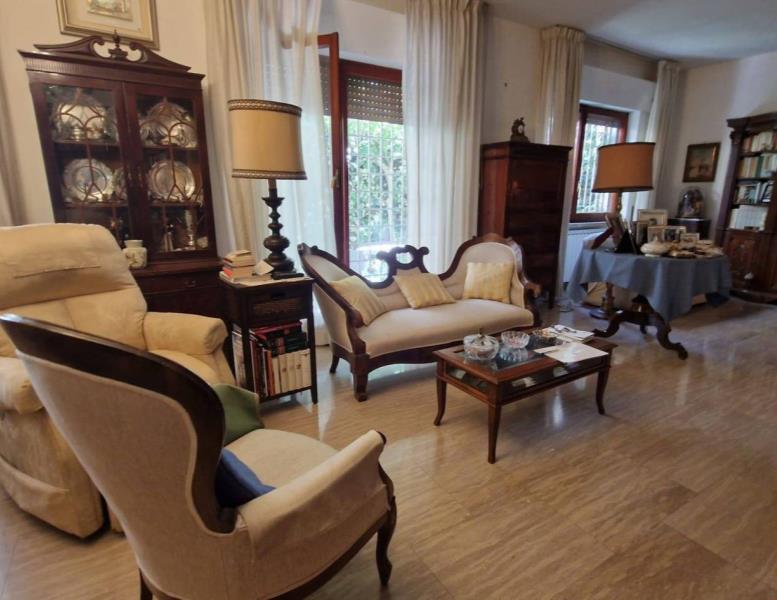 appartamento in vendita a Roma in zona Della Vittoria