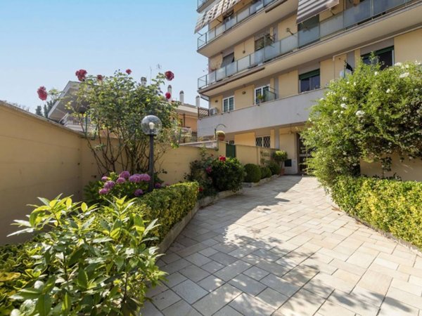 appartamento in vendita a Roma in zona Portuense