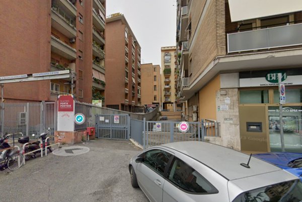 casa indipendente in vendita a Roma in zona Portuense