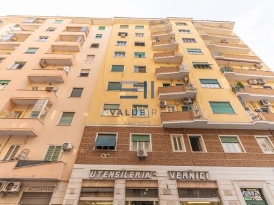 appartamento in vendita a Roma in zona Portuense