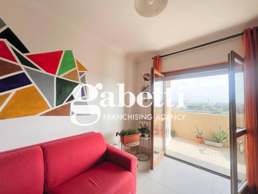 appartamento in vendita a Roma in zona Appio Claudio