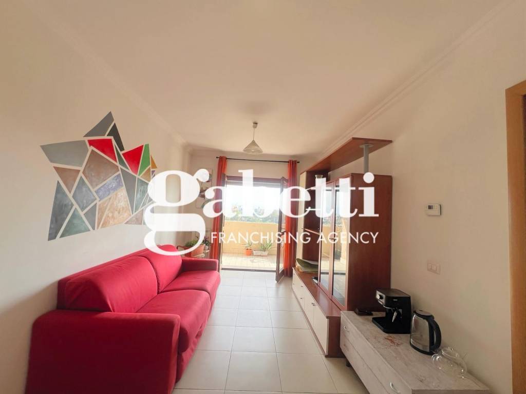 appartamento in vendita a Roma in zona Appio Claudio