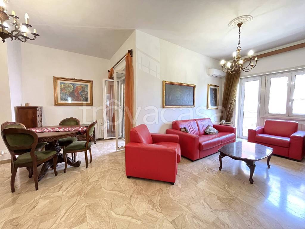 appartamento in vendita a Roma in zona Portuense