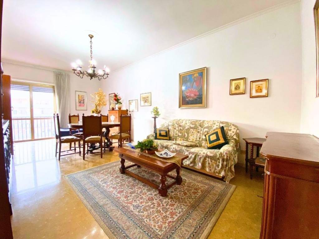 appartamento in vendita a Roma in zona Portuense