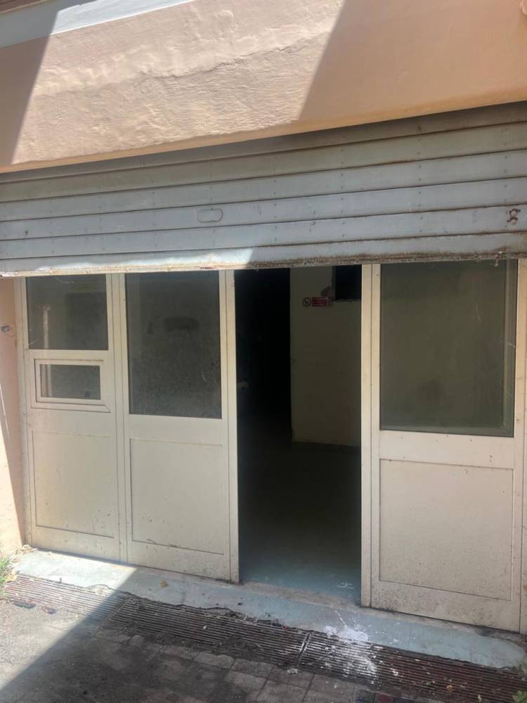 locale di sgombero in vendita a Roma in zona Monte Sacro/Talenti