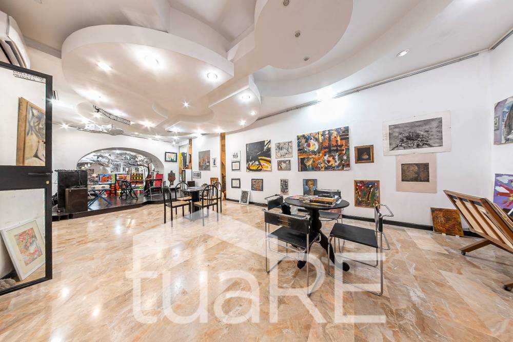 negozio in vendita a Roma in zona Rione Prati