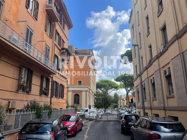 casa semindipendente in vendita a Roma in zona Trieste