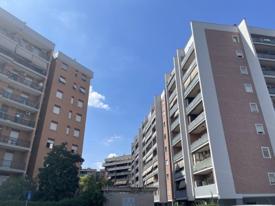 appartamento in vendita a Roma in zona Cinecittà