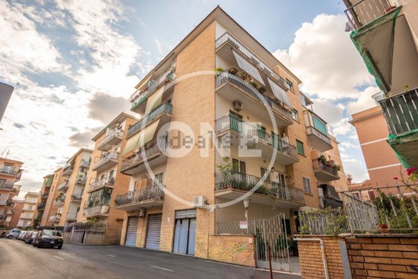 appartamento in vendita a Roma in zona La Pisana