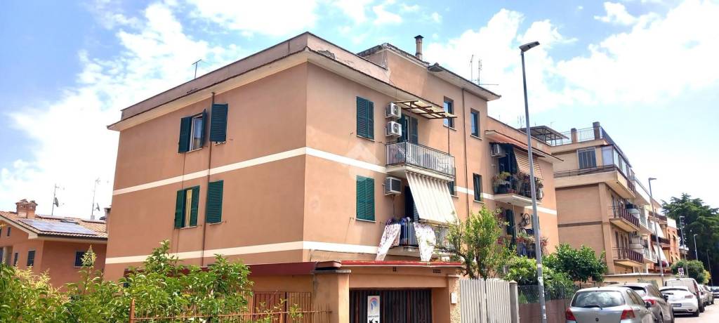 appartamento in vendita a Roma in zona Tor Vergata/Torrenova