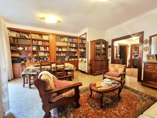 appartamento in vendita a Roma in zona Appio Claudio