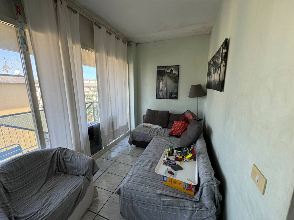 appartamento in vendita a Roma in zona Ardeatino