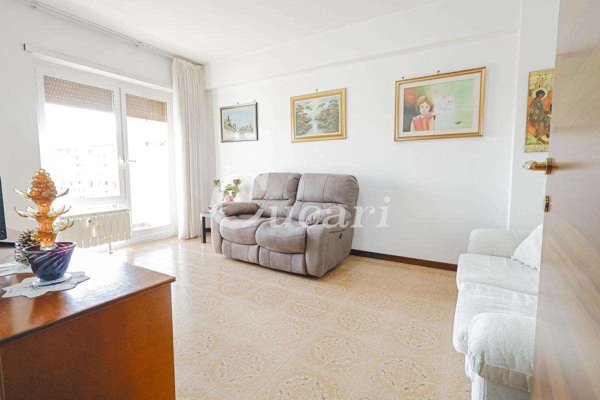 appartamento in vendita a Roma in zona Don Bosco