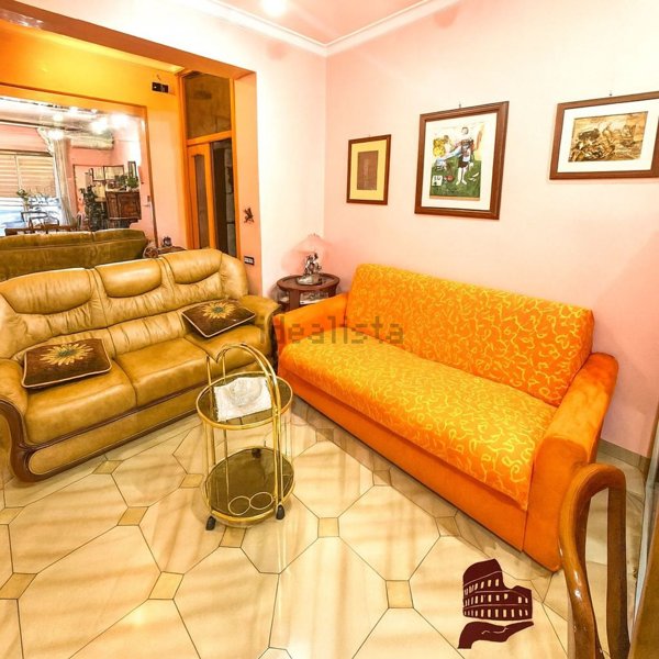 appartamento in vendita a Roma in zona Don Bosco