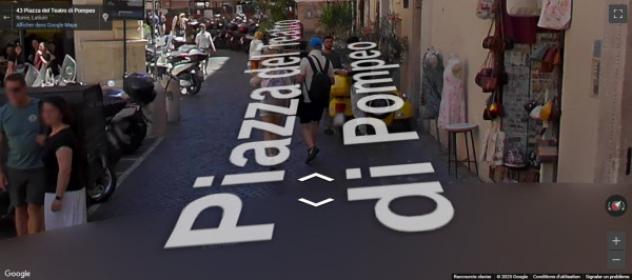 appartamento in vendita a Roma in zona Parione/Sant'Eustachio