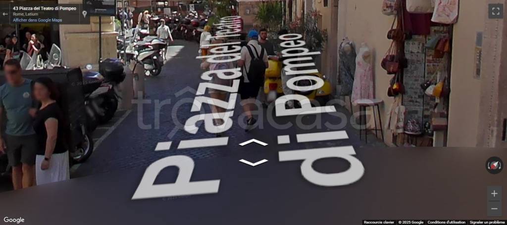 appartamento in vendita a Roma in zona Rione Regola