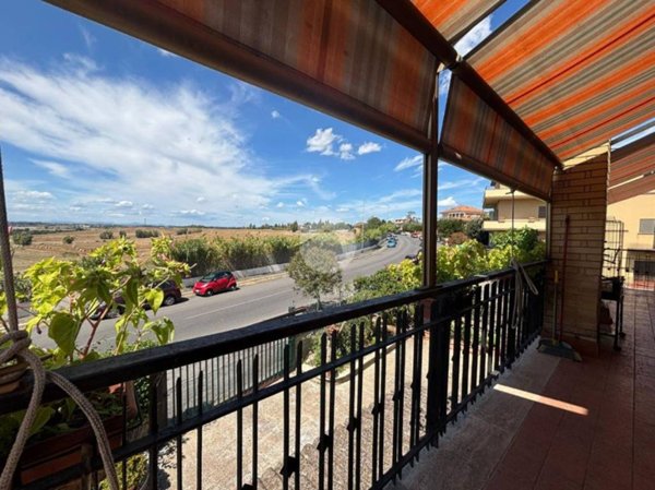 appartamento in vendita a Roma in zona Massimina/Casal Lumbroso