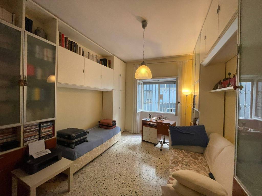 appartamento in vendita a Roma in zona Tuscolano