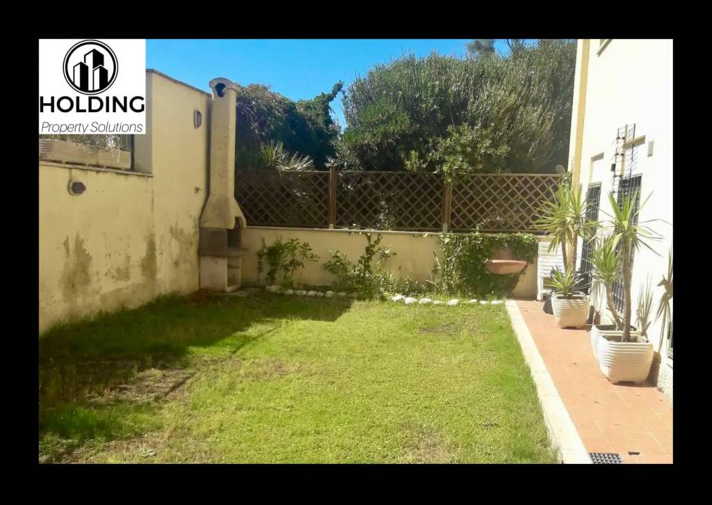 appartamento in vendita a Roma in zona Castel Fusano