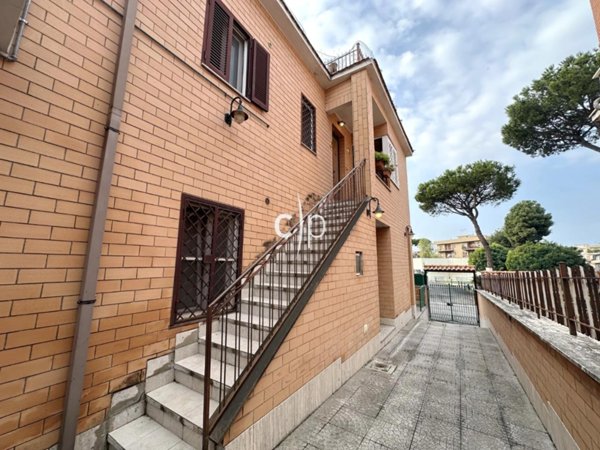 appartamento in vendita a Roma in zona Montespaccato