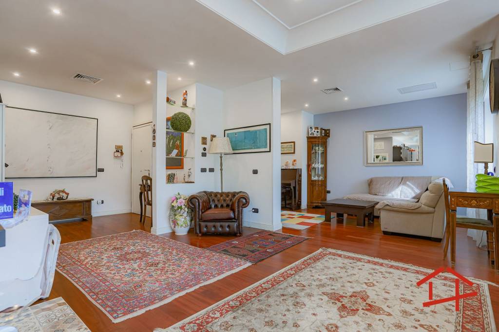 appartamento in vendita a Roma in zona Mezzocammino