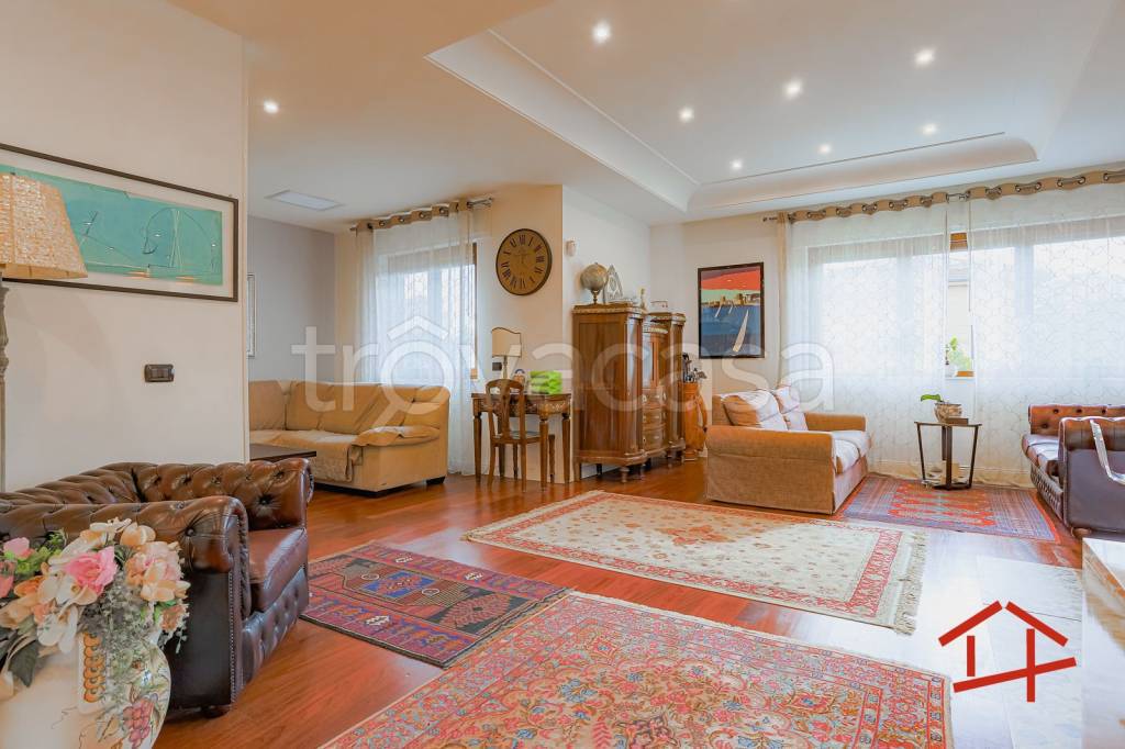 appartamento in vendita a Roma in zona Mezzocammino