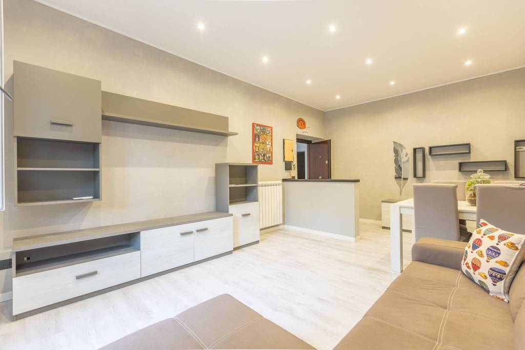 appartamento in vendita a Roma in zona Tor Vergata/Torrenova