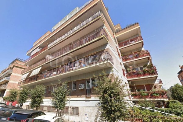 appartamento in vendita a Roma in zona Portuense