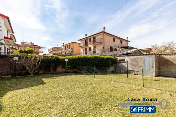 casa indipendente in vendita a Roma in zona Ottavia