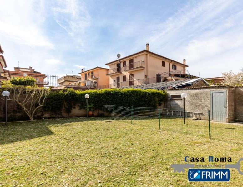casa indipendente in vendita a Roma in zona Ottavia
