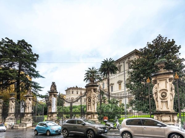 negozio in vendita a Roma in zona Centro Storico