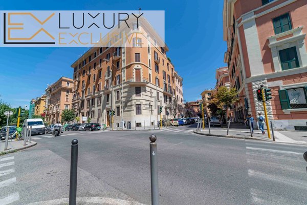 locale commerciale in vendita a Roma in zona Nomentano