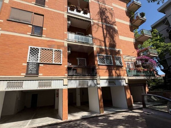 appartamento in vendita a Roma in zona Monte Sacro/Talenti