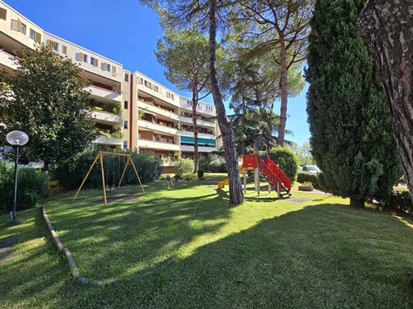 appartamento in vendita a Roma in zona Portuense