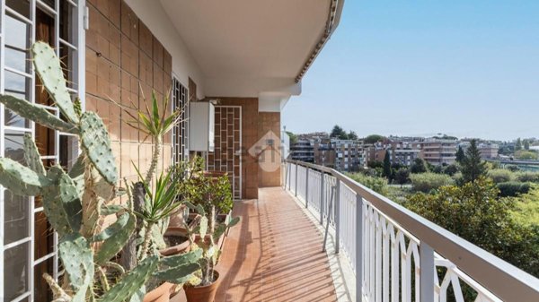 appartamento in vendita a Roma in zona Gianicolense