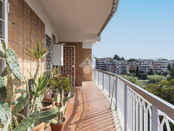 appartamento in vendita a Roma in zona Gianicolense