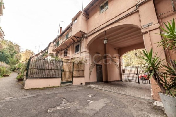 appartamento in vendita a Roma in zona Gianicolense