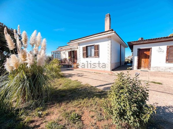 casa indipendente in vendita a Roma in zona Tragliatella