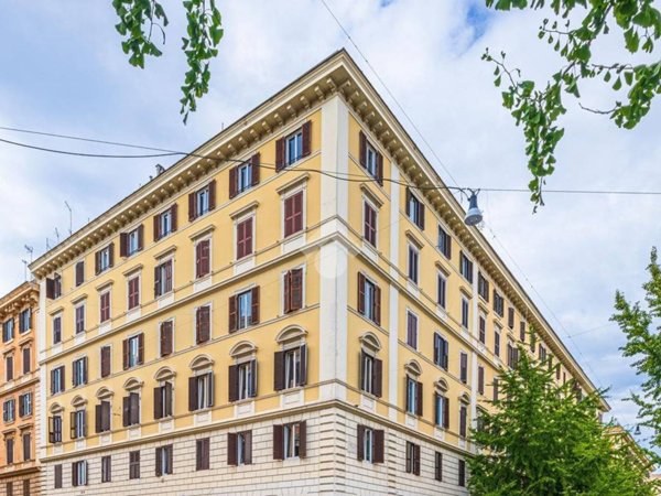 appartamento in vendita a Roma in zona Rione Prati