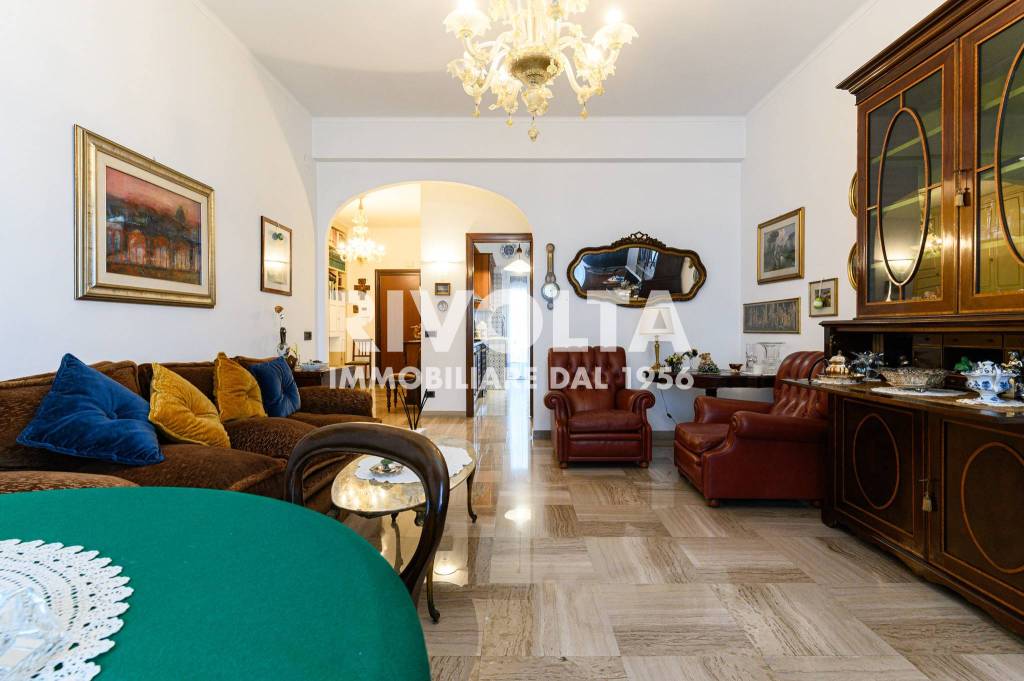 appartamento in vendita a Roma in zona Gianicolense