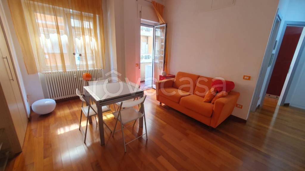 appartamento in vendita a Roma in zona Ostia