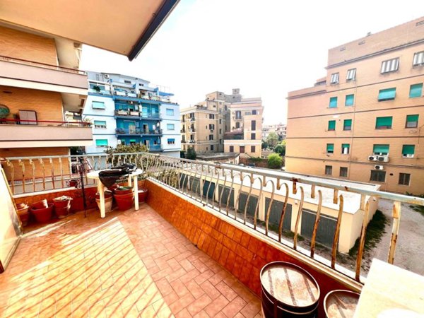 appartamento in vendita a Roma in zona Ostia