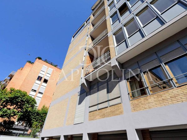 appartamento in vendita a Roma in zona Della Vittoria