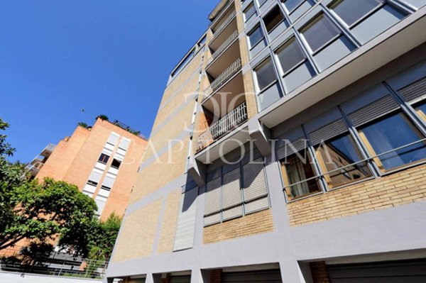 appartamento in vendita a Roma in zona Della Vittoria