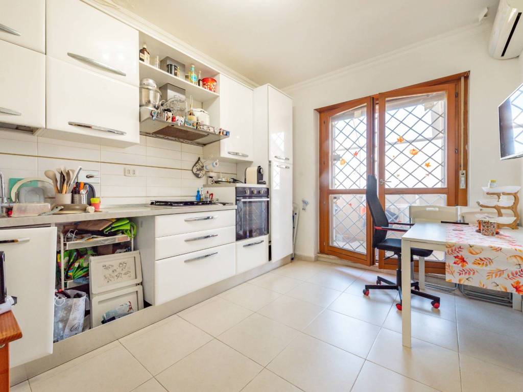 appartamento in vendita a Roma in zona Casal Boccone