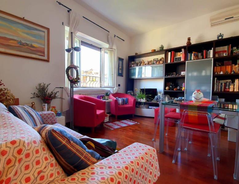 appartamento in vendita a Roma in zona Tor di Quinto