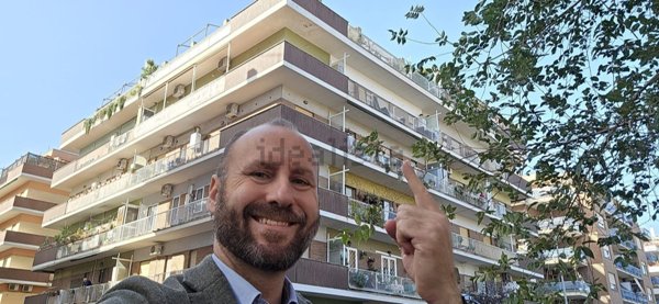 appartamento in vendita a Roma in zona Ostia