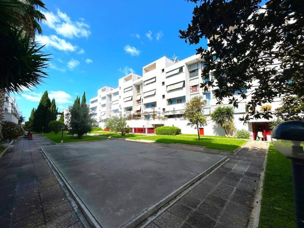 appartamento in vendita a Roma in zona Acilia