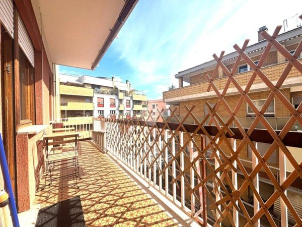 appartamento in vendita a Roma in zona Monte Sacro/Talenti